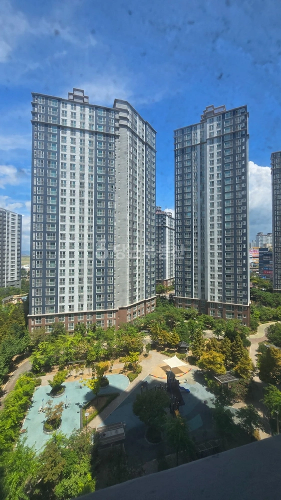 부산광역시 강서구 명지동 아파트 사진 1