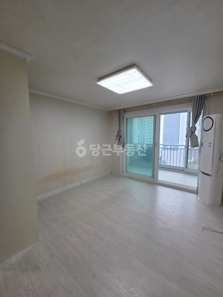 충청남도 아산시 용화동 아파트 사진 1