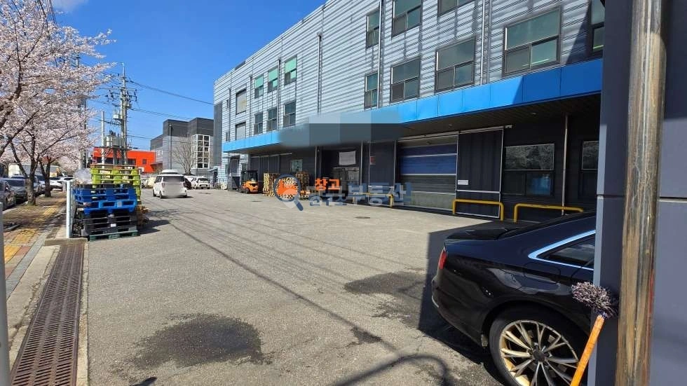 경기도 파주시 신촌동 공장/창고 사진 1