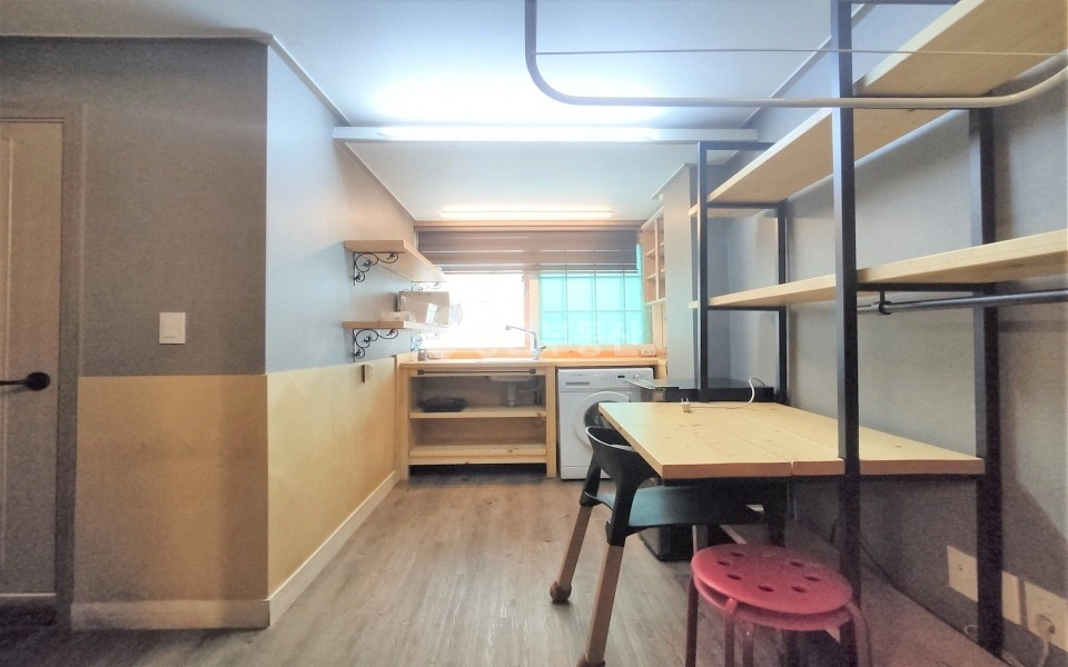 서울특별시 강남구 역삼동 원룸 사진 1