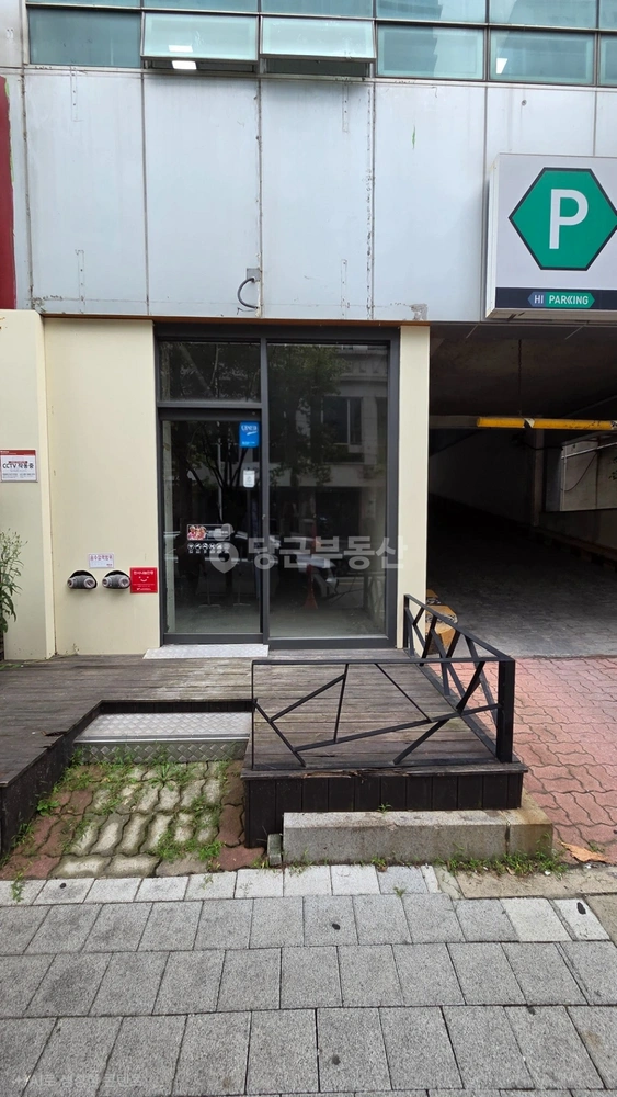 전남광주통합특별시 서구 치평동 상가 사진 1