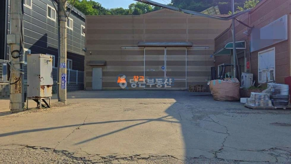 경기도 파주시 동패동 공장/창고 사진 1