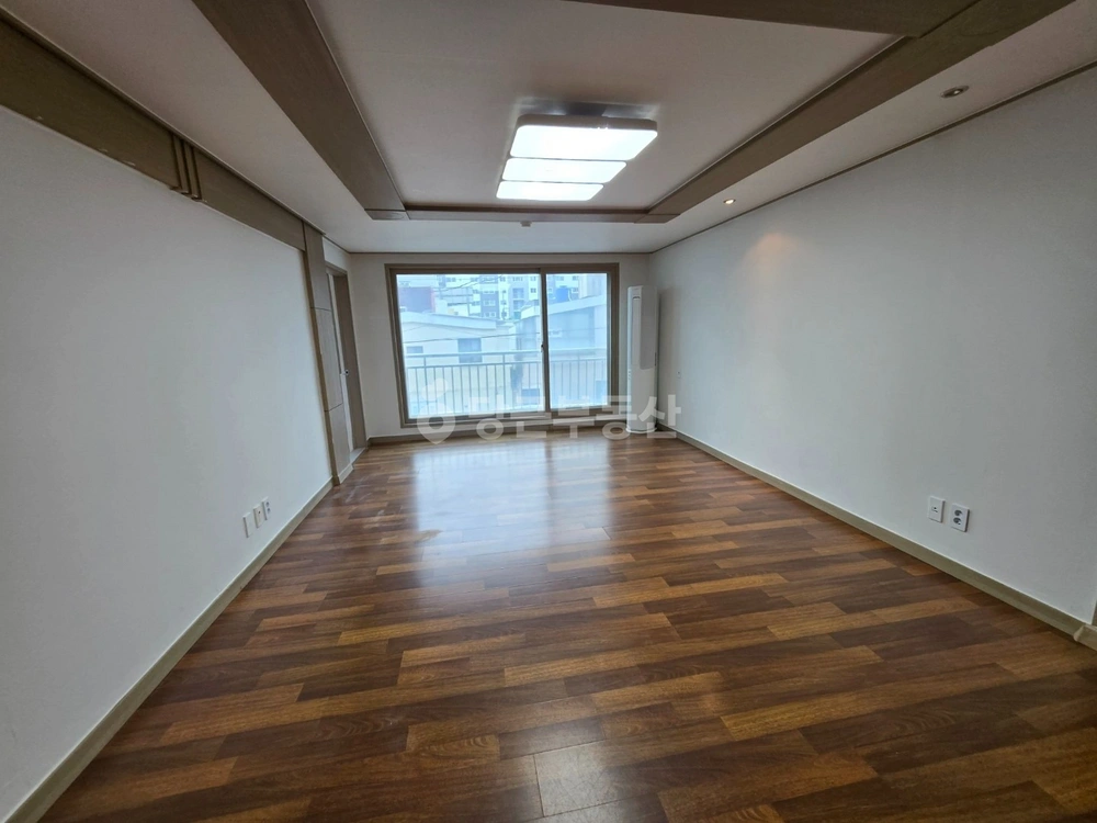 부산광역시 수영구 광안동 아파트 사진 1
