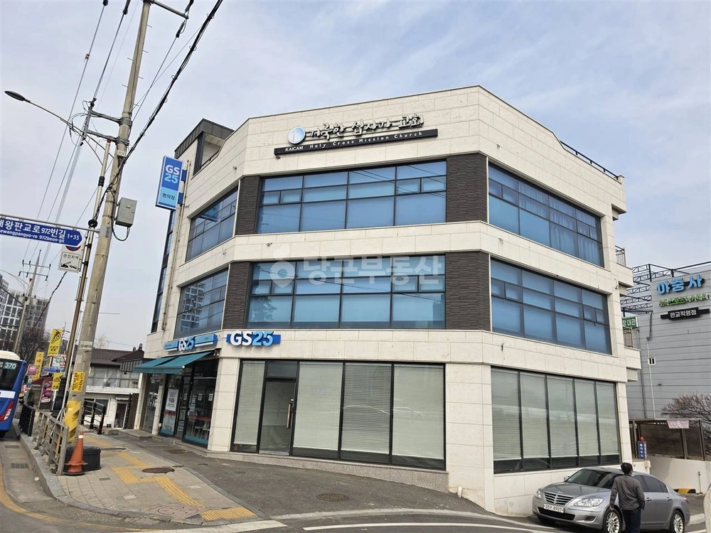 경기도 성남시 수정구 시흥동 상가 사진 1