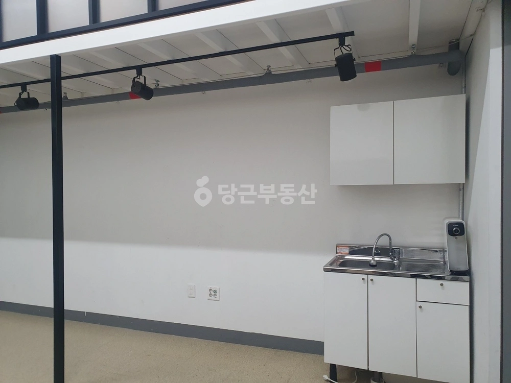 경기도 김포시 장기동 사무실 사진 1