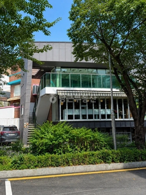서울특별시 마포구 연남동 상가 사진 1