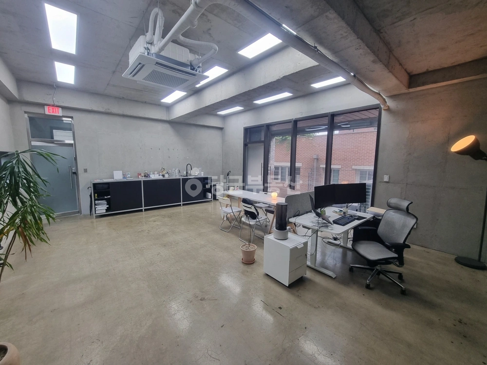 서울특별시 마포구 연남동 상가 사진 1