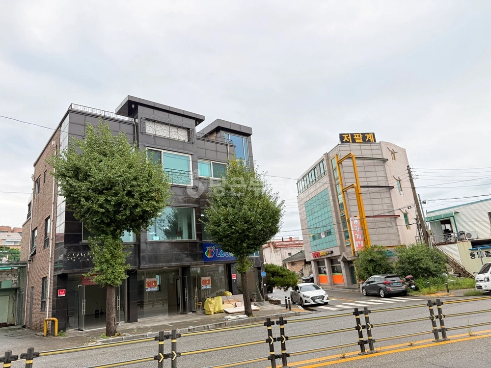 충청남도 서산시 동문동 상가 사진 1
