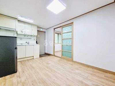 대전광역시 서구 괴정동 원룸 사진 1