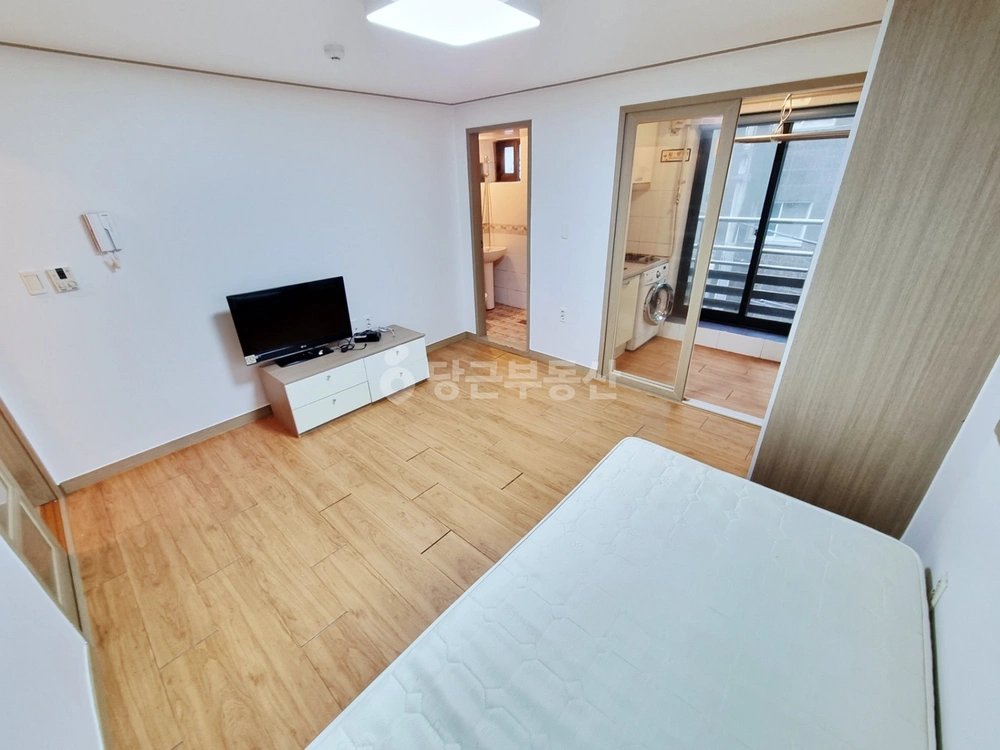 부산광역시 동래구 온천동 원룸 사진 1