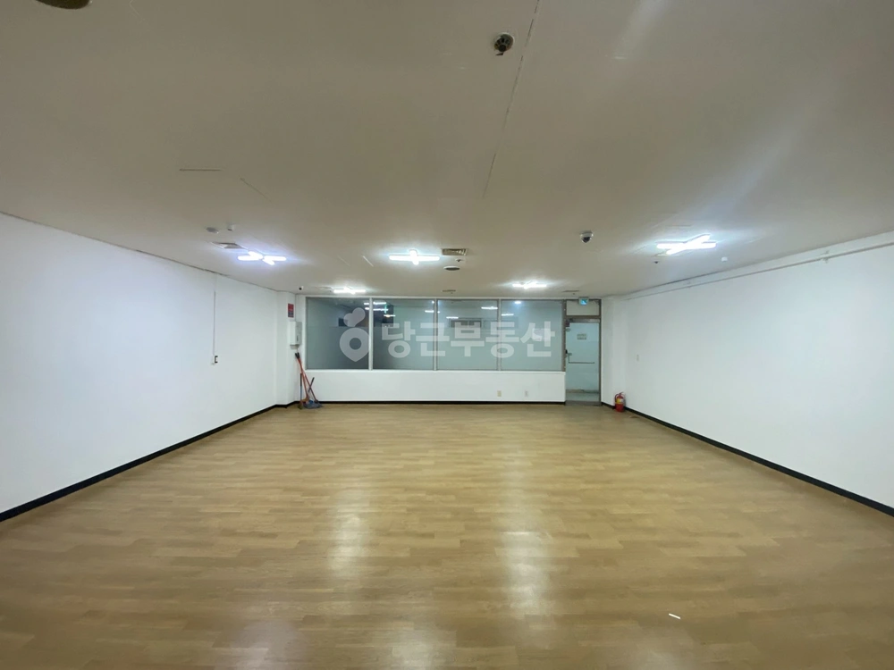 경기도 안산시 단원구 고잔동 상가 사진 1