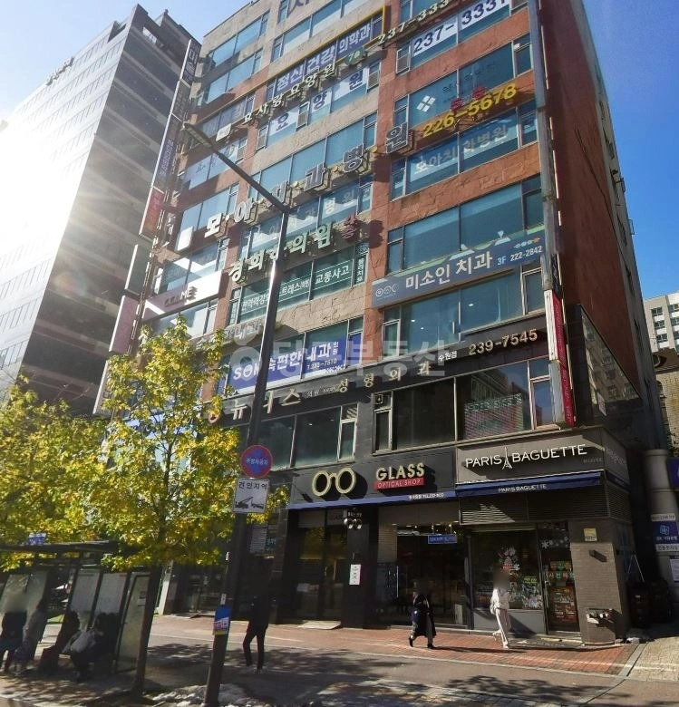 경기도 수원시 팔달구 인계동 상가 사진 1