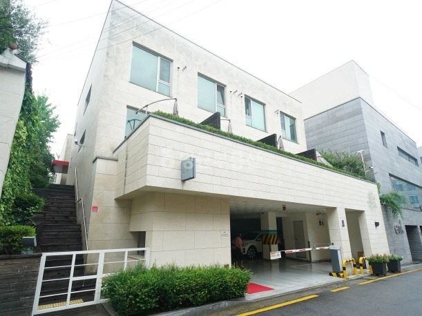 서울특별시 강남구 역삼동 원룸 사진 1