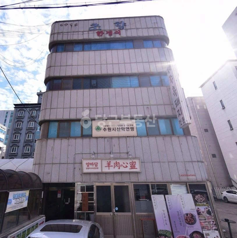 경기도 수원시 팔달구 인계동 상가 사진 1
