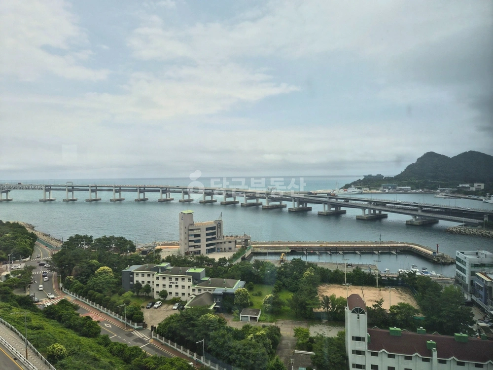 부산광역시 수영구 남천동 아파트 사진 1