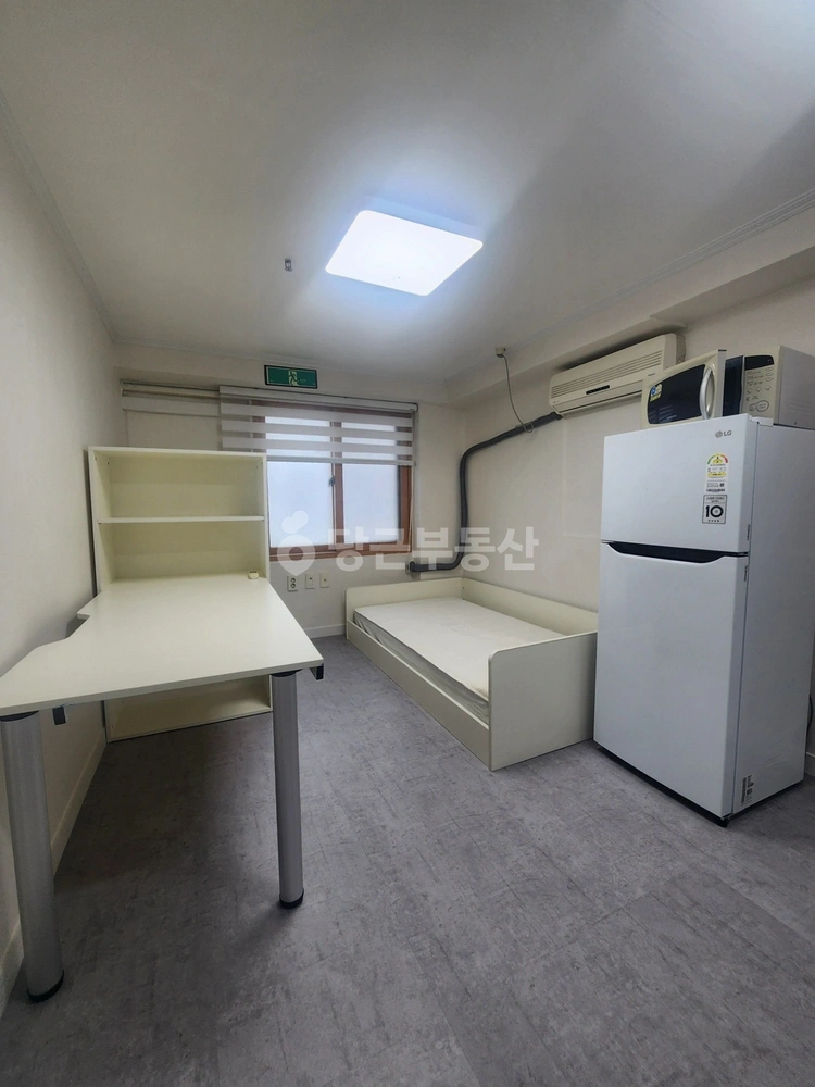서울특별시 동대문구 이문동 원룸 사진 1