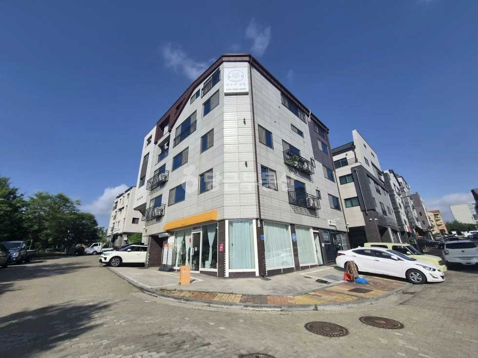 경기도 파주시 동패동 상가 사진 1
