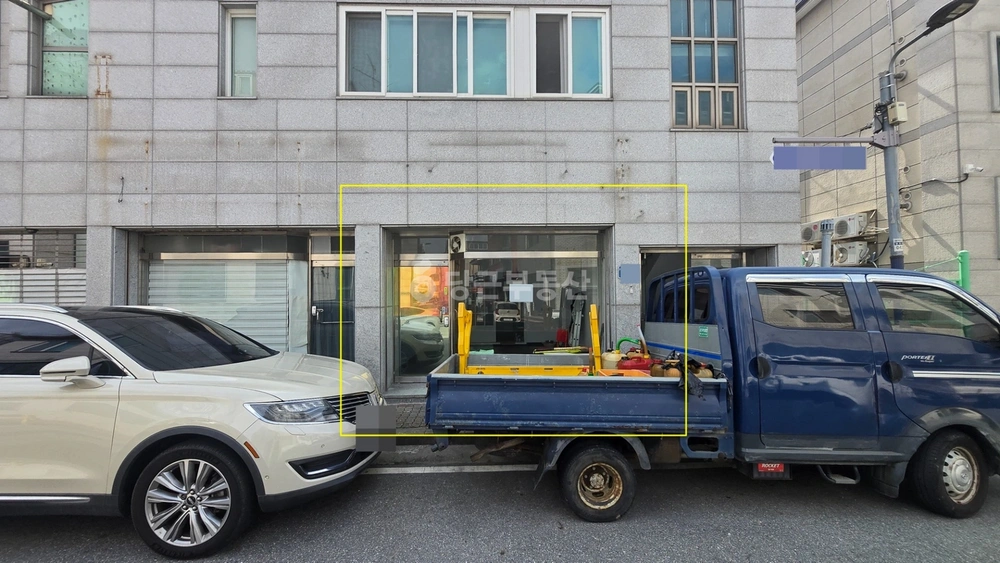 대전광역시 서구 월평동 상가 사진 1