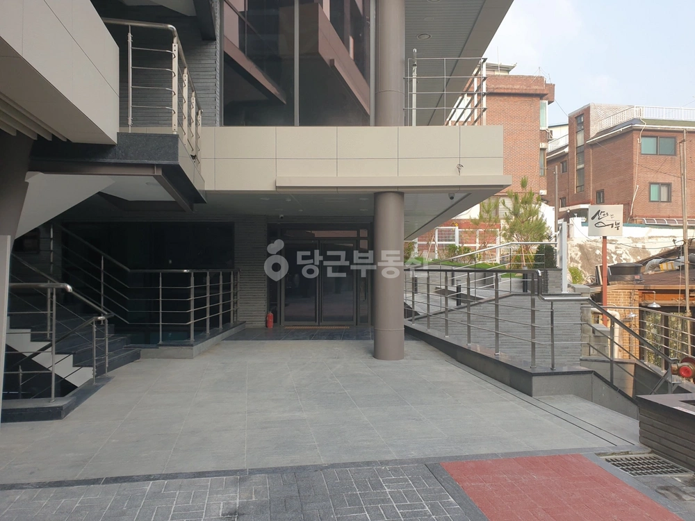 서울특별시 용산구 이태원동 상가 사진 1