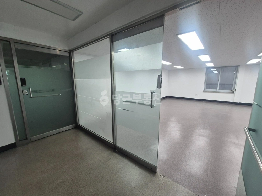 서울특별시 강남구 역삼동 사무실 사진 1