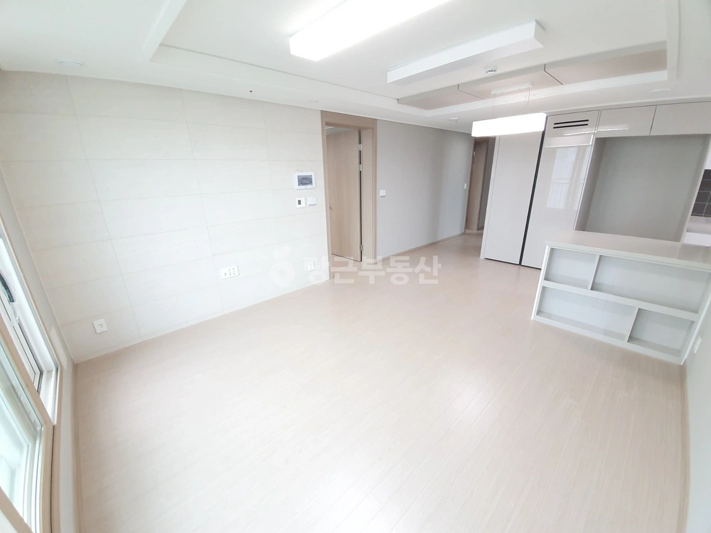 전북특별자치도 군산시 대명동 아파트 사진 1