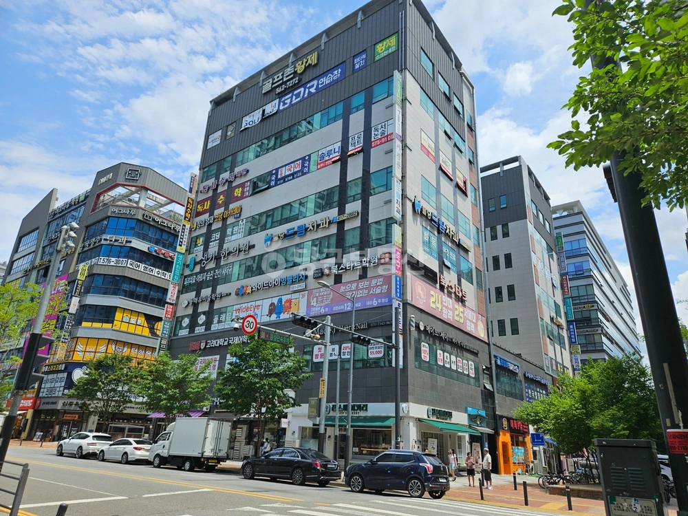 충청남도 천안시 서북구 불당동 상가 사진 1