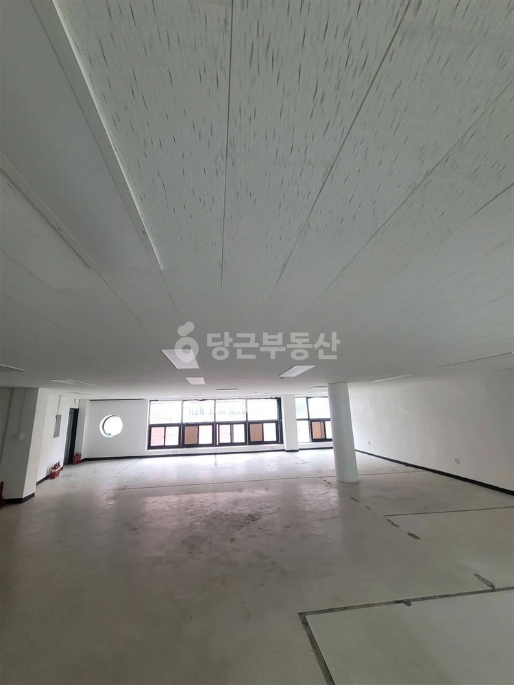 경기도 수원시 팔달구 교동 상가 사진 1