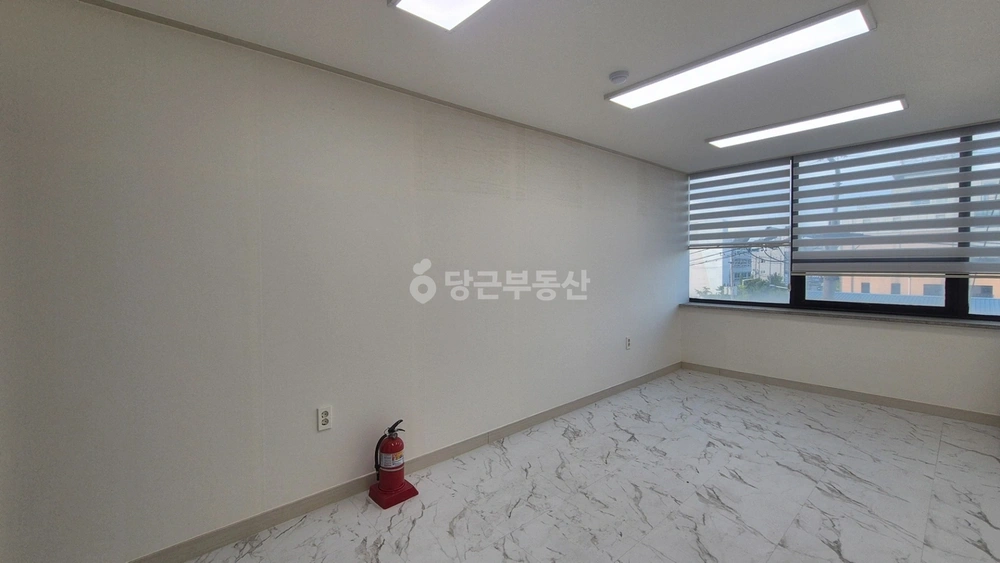 전북특별자치도 전주시 덕진구 덕진동1가 상가 사진 1