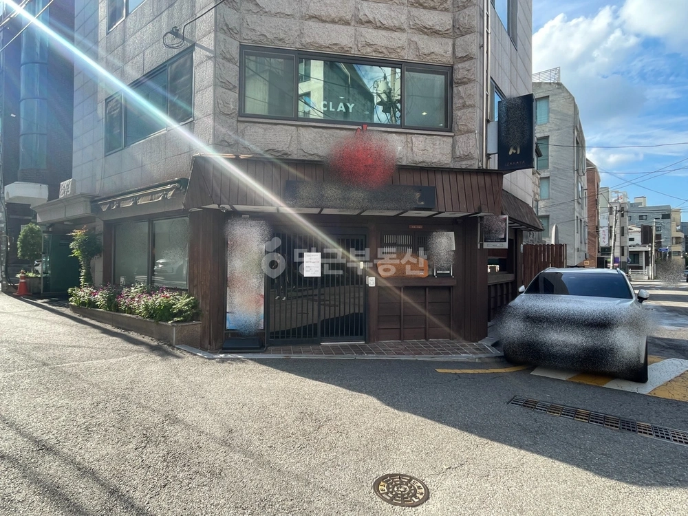 서울특별시 마포구 서교동 상가 사진 1