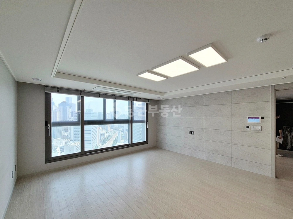 부산광역시 부산진구 부전동 아파트 사진 1