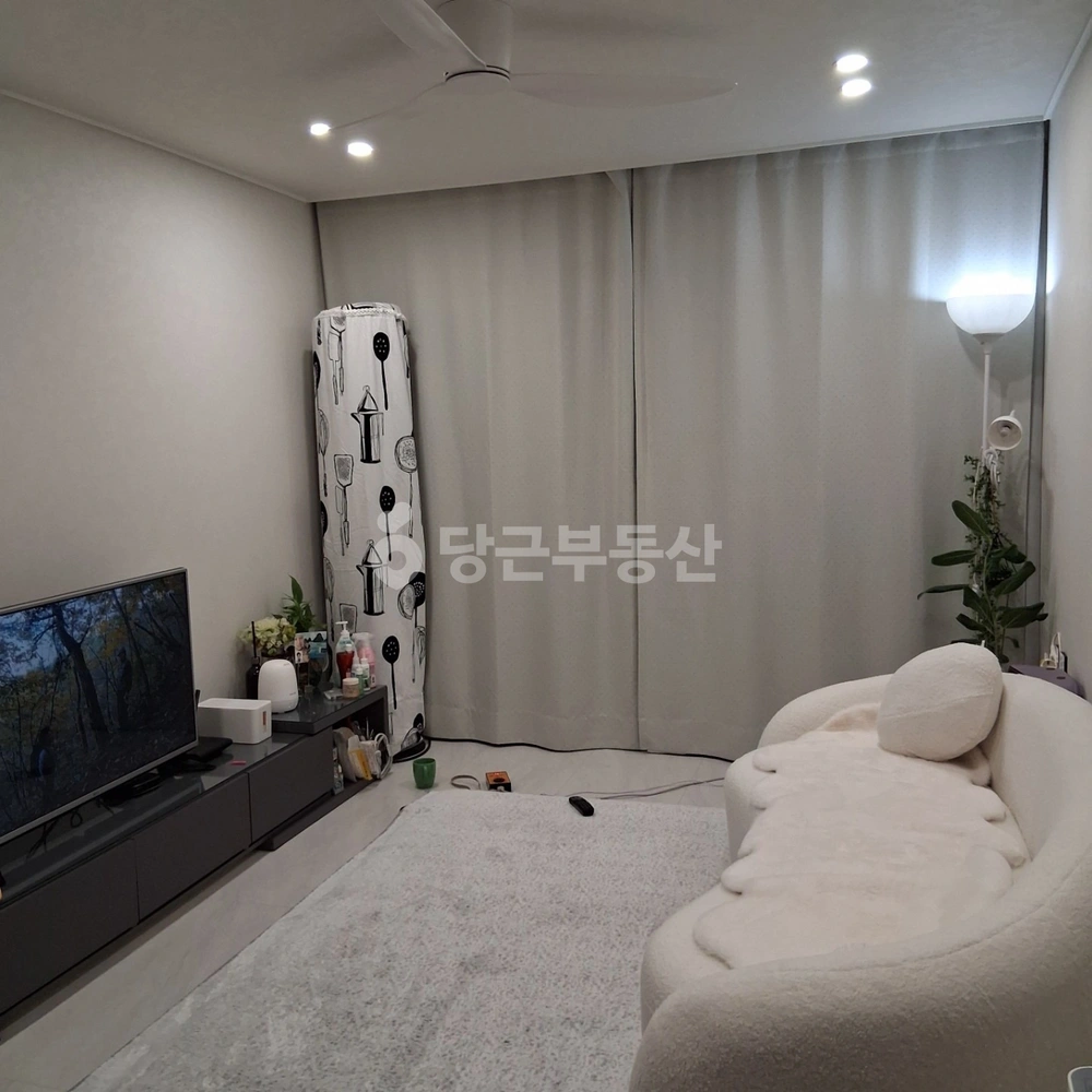 대전광역시 서구 월평동 아파트 사진 1