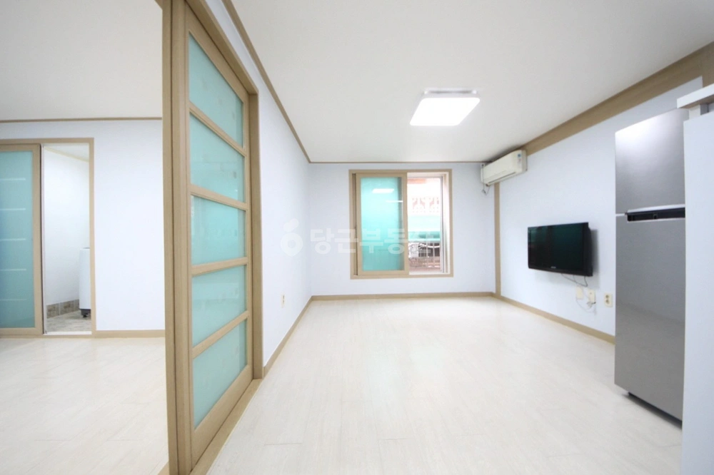 대전광역시 서구 용문동 원룸 사진 1
