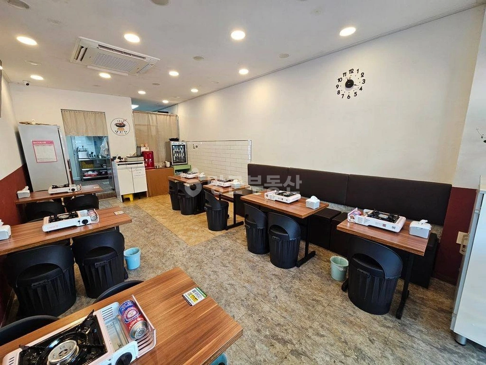경기도 안산시 상록구 본오동 상가 사진 1