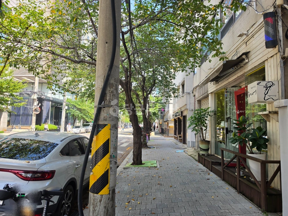 서울특별시 마포구 합정동 상가 사진 1