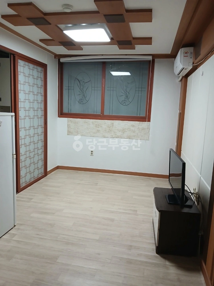 부산광역시 연제구 연산동 원룸 사진 1