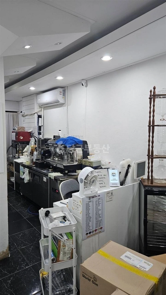 경기도 안양시 만안구 안양동 상가 사진 1