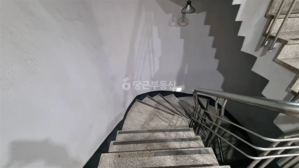 서울특별시 서초구 양재동 상가 사진 1