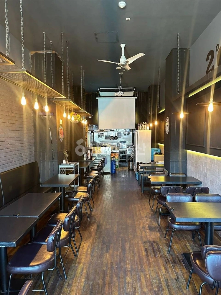 경기도 수원시 영통구 영통동 상가 사진 1
