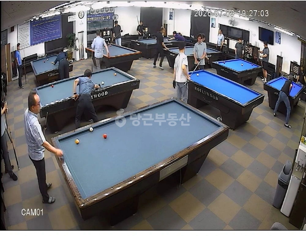 경기도 수원시 영통구 매탄동 상가 사진 1