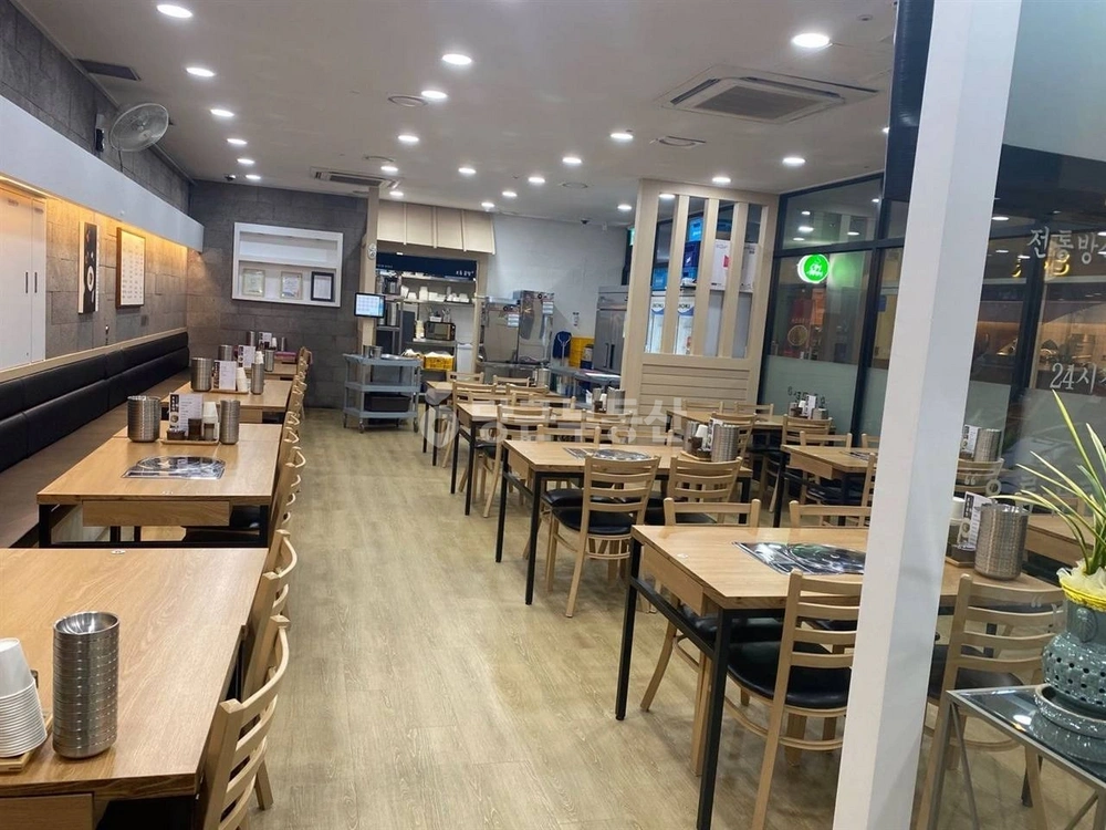 경기도 성남시 분당구 삼평동 상가 사진 1