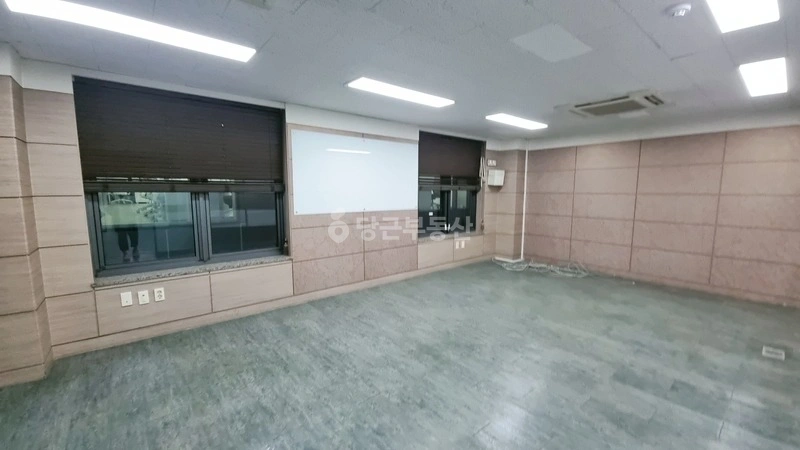 서울특별시 강남구 역삼동 사무실 사진 1