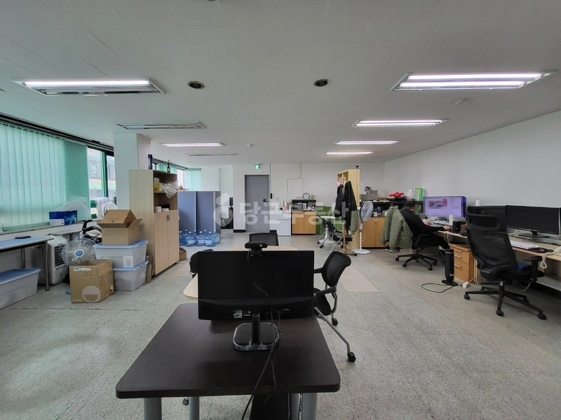 서울특별시 강남구 논현동 사무실 사진 1