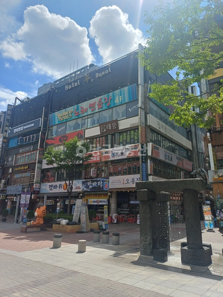 경기도 안양시 동안구 호계동 상가 사진 1