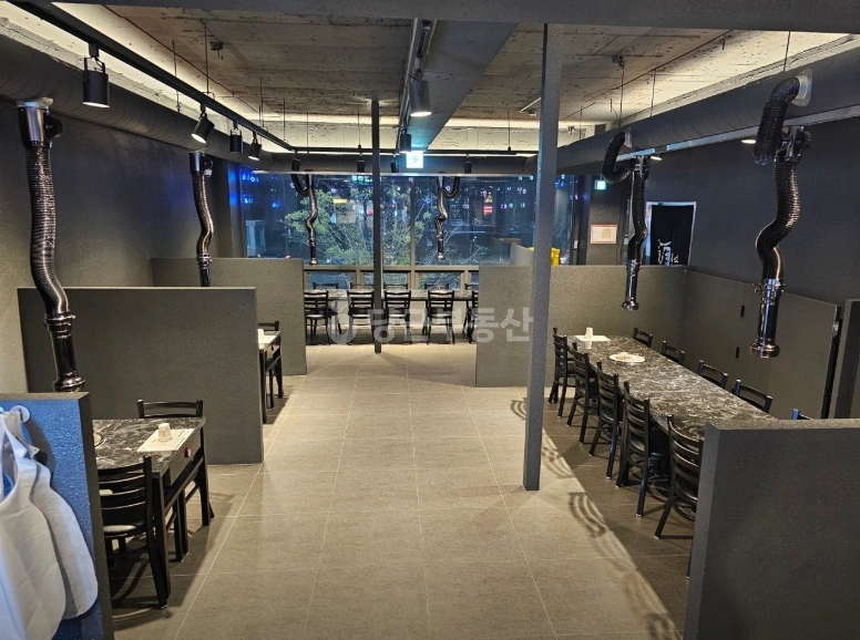 경기도 수원시 영통구 영통동 상가 사진 1