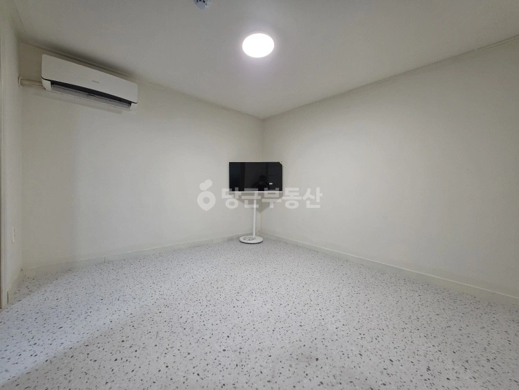 대전광역시 서구 괴정동 원룸 사진 1