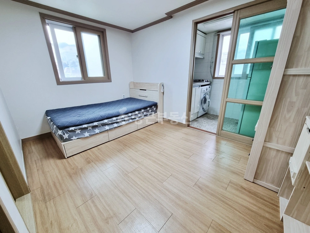 부산광역시 동래구 온천동 원룸 사진 1