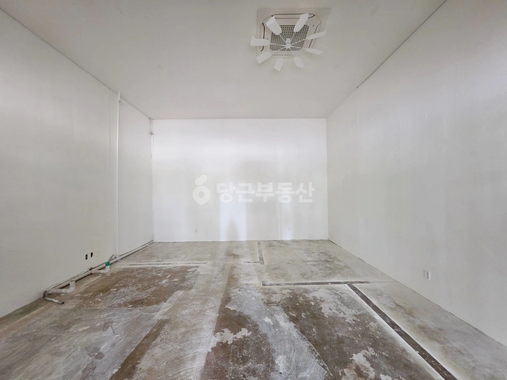충청남도 천안시 서북구 불당동 상가 사진 1