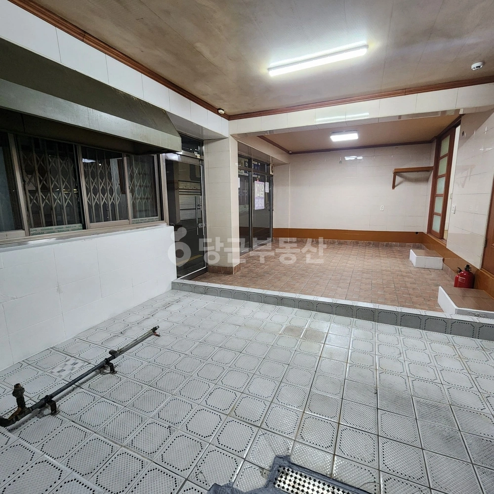부산광역시 연제구 연산동 상가 사진 1