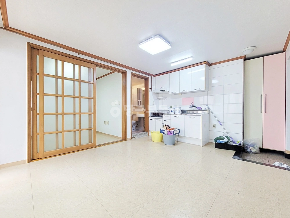 서울특별시 강남구 논현동 원룸 사진 1