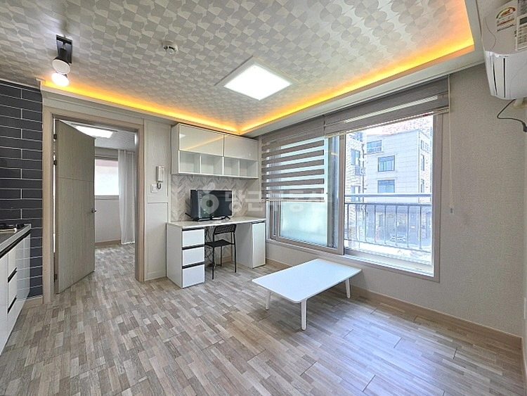 대전광역시 유성구 원신흥동 원룸 사진 1